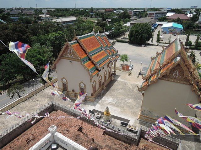 Wat Phra Prathon Chedi-佛统必去景点