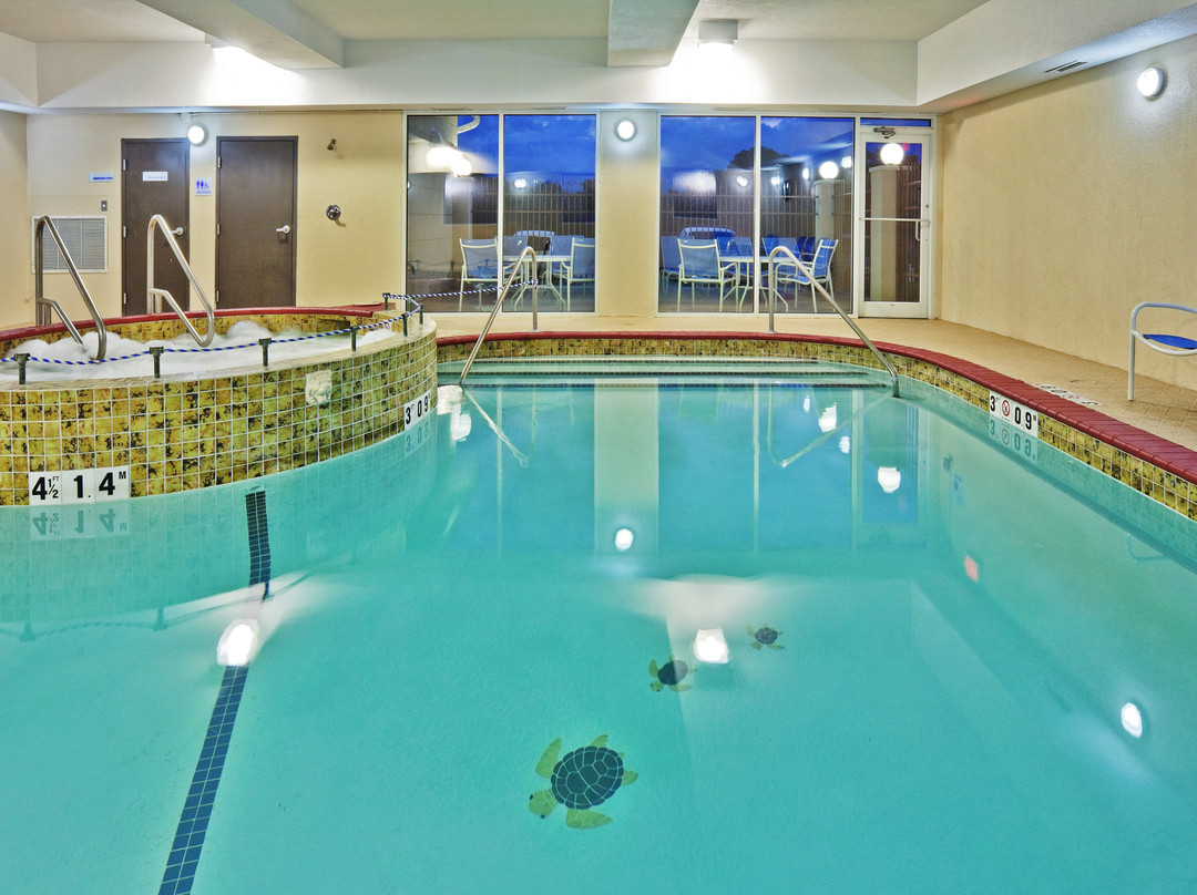 Holiday Inn Express & Suites Woodward Hwy 270 By IHG主图