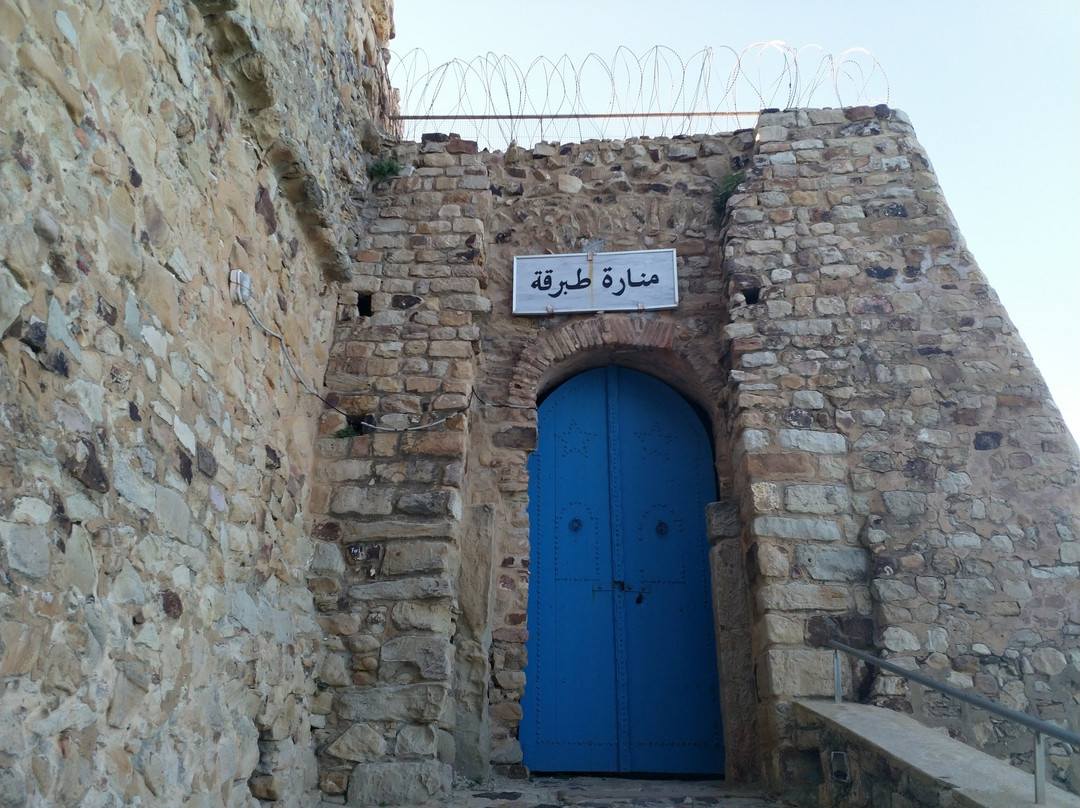 Fort Genois-塔巴卡必去景点