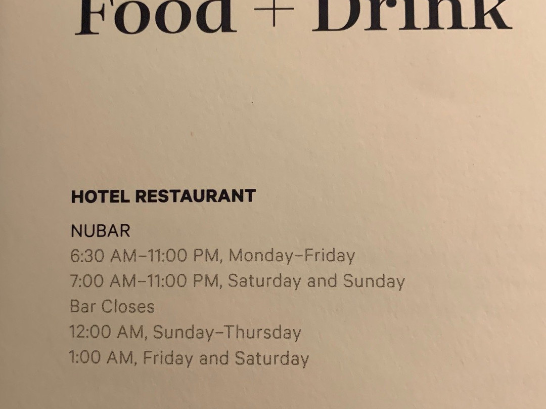 指挥官喜来登酒店主图