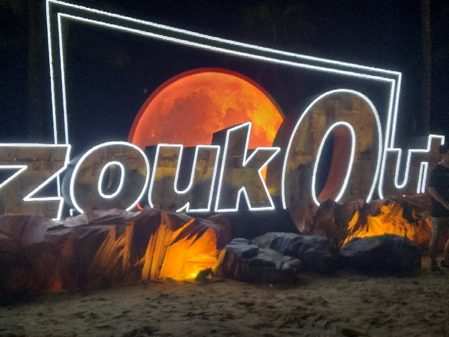 ZoukOut-圣淘沙岛必去景点