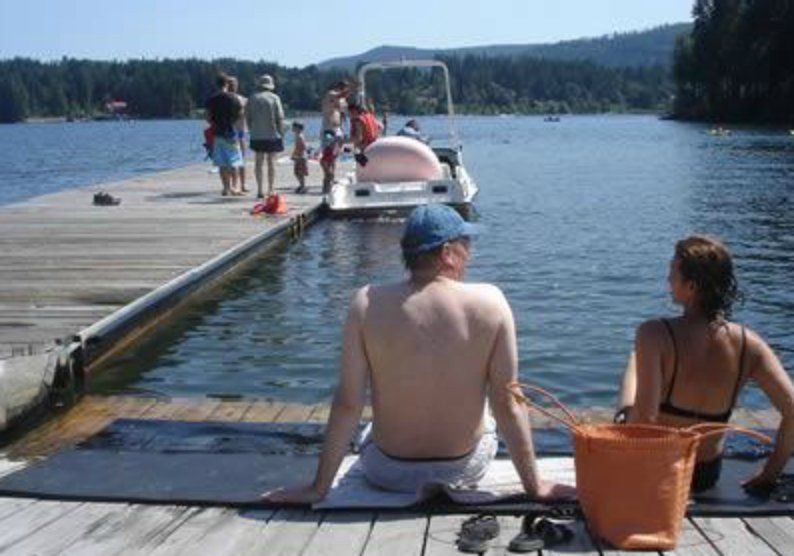 Shawnigan Lake Bed and Breakfast主图