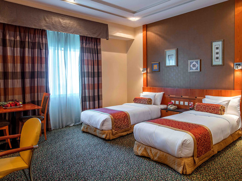 波斯湾阁酒店主图