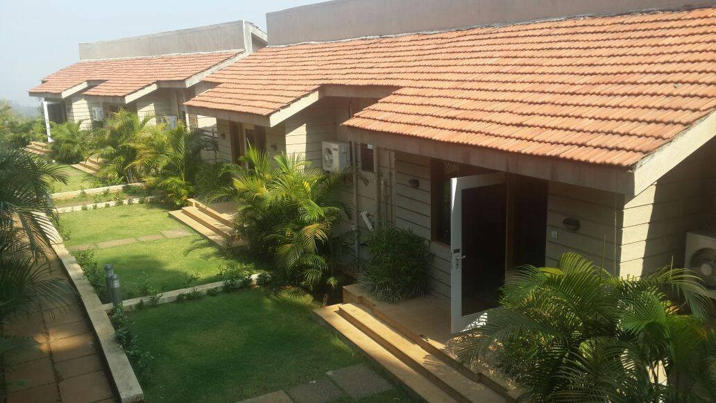 Manas Resort With Petting Zoo主图