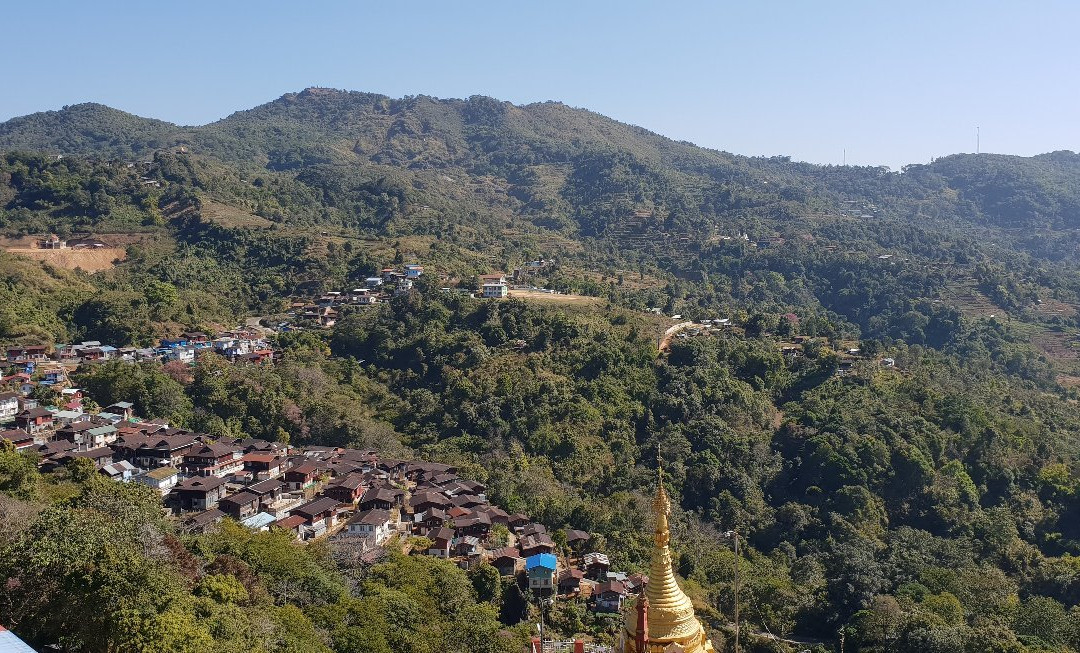 Kyauk Pyat Thut Pagoda景点图片