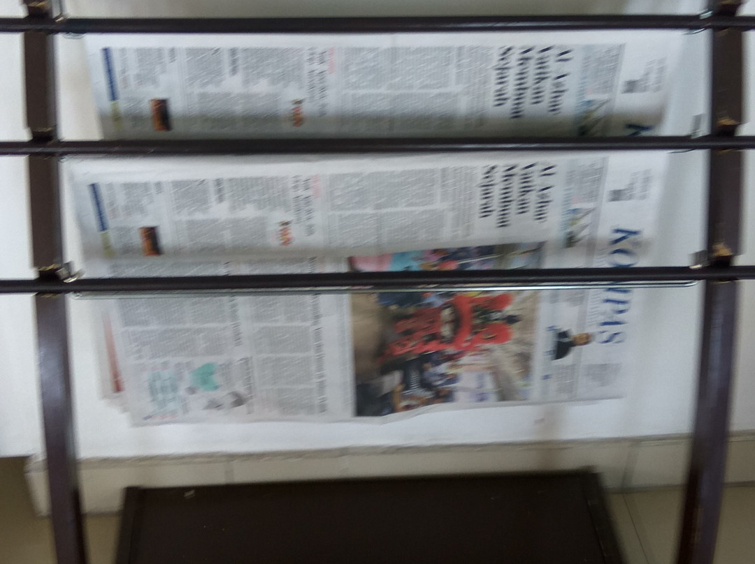 三宝垄爱玛瑞丝青年酒店主图