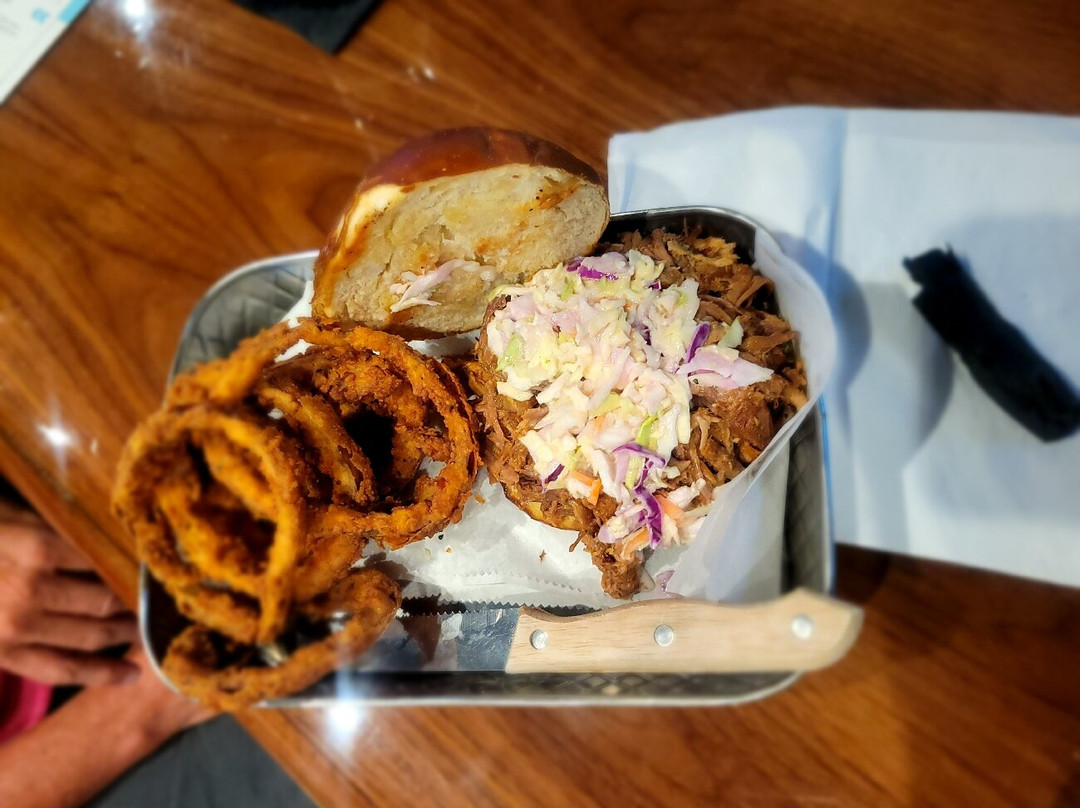 Monka's Beer & Burger Bar