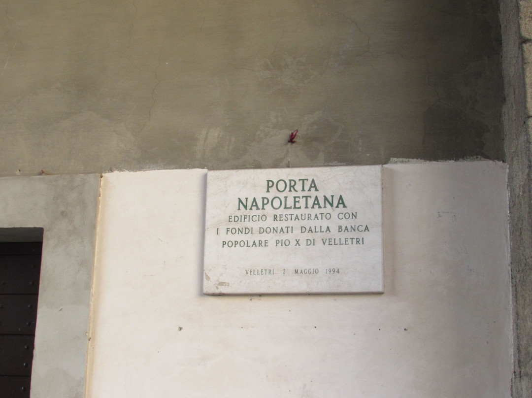 Porta Napoletana-韦莱特里必去景点