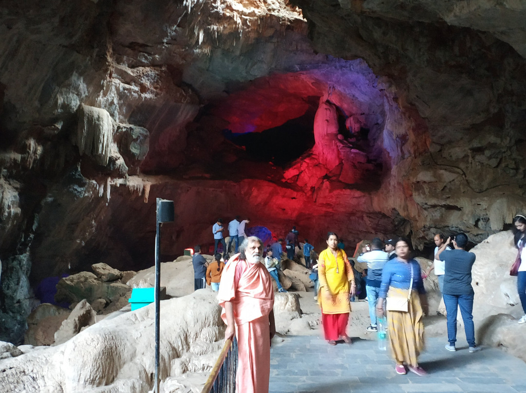 Borra Caves景点图片