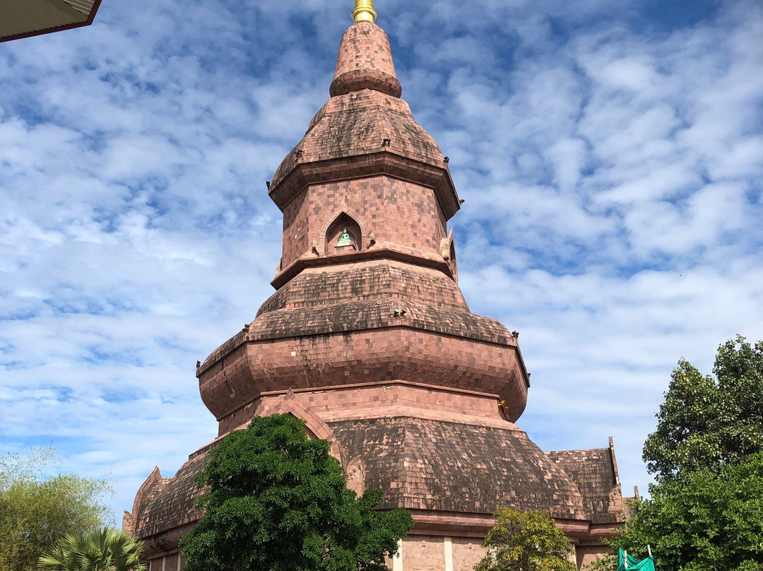 Wat Phuttanimit Phra Saiyat景点图片
