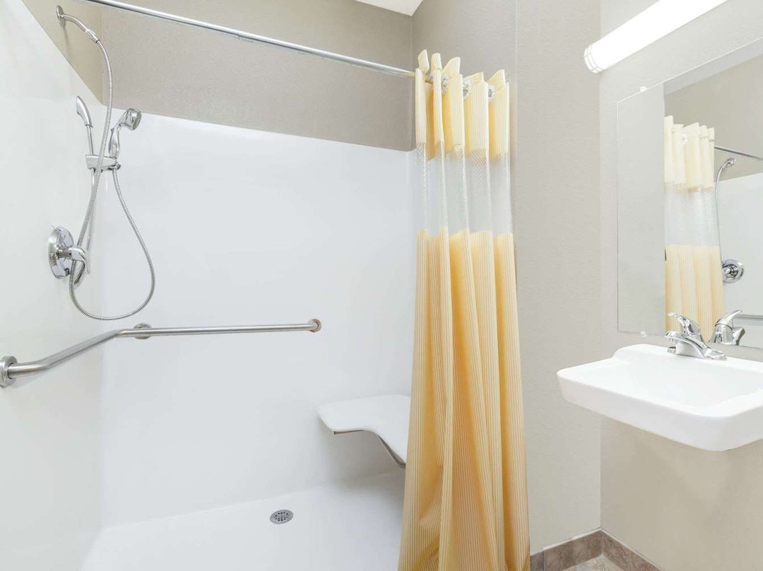 Days Inn & Suites by Wyndham Marquez主图