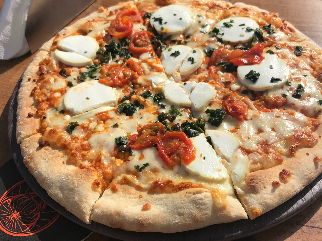 Anoyira餐馆和美食-Panaroma Lounge