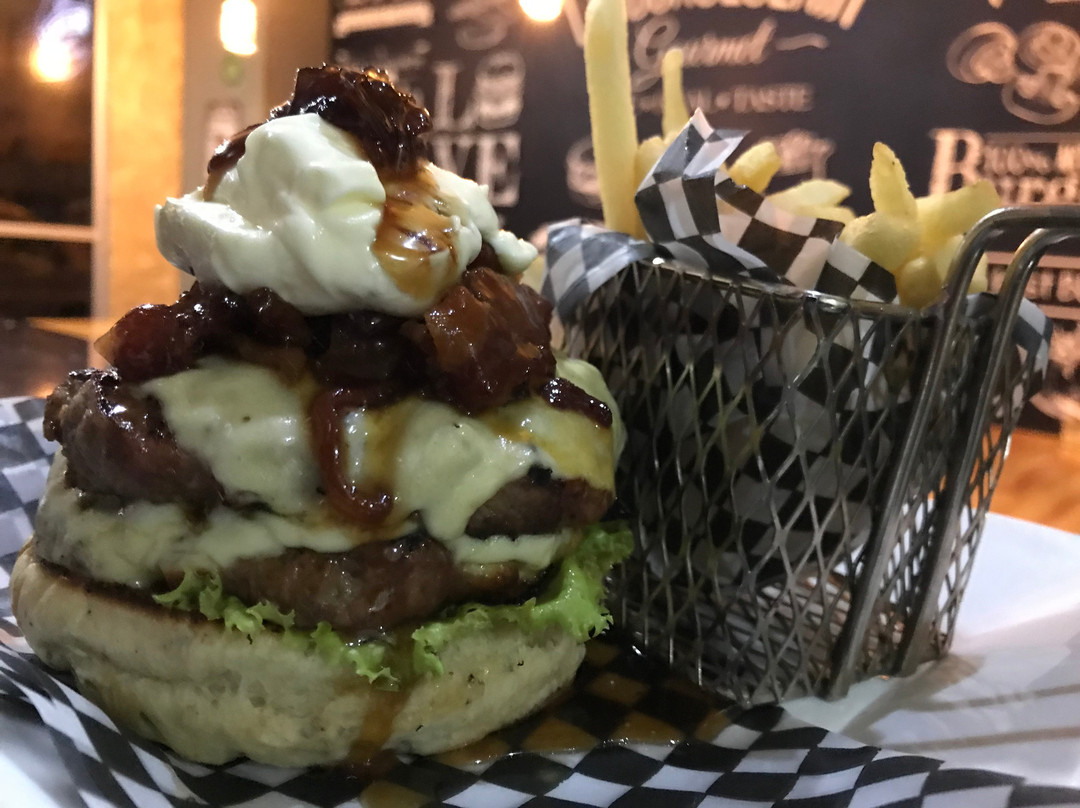 La Burgesería Gourmet