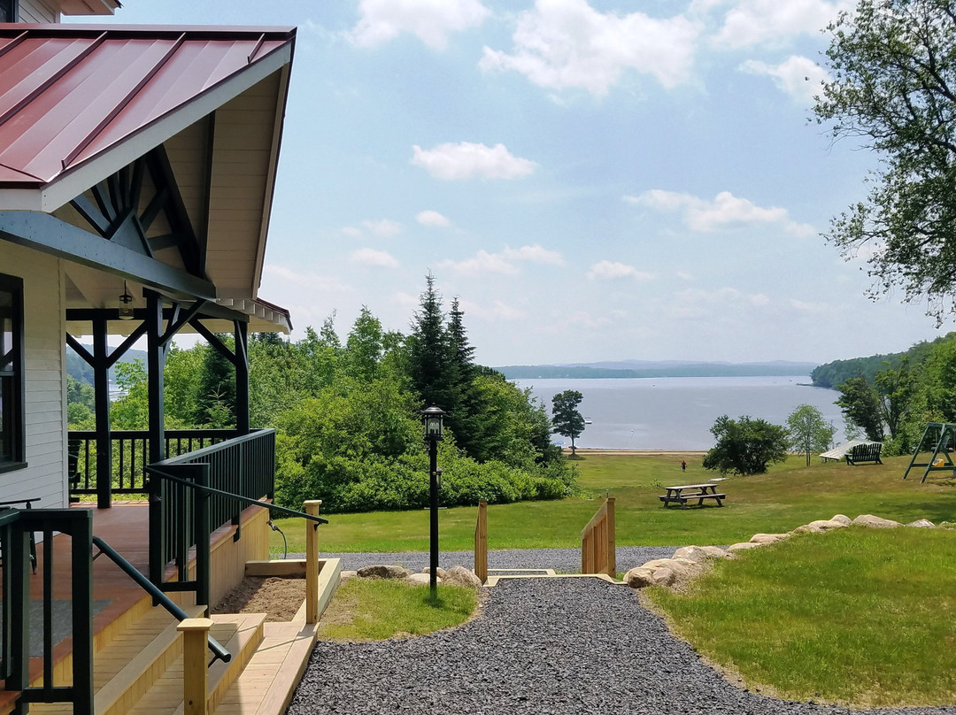 The Inn on Piseco Lake主图