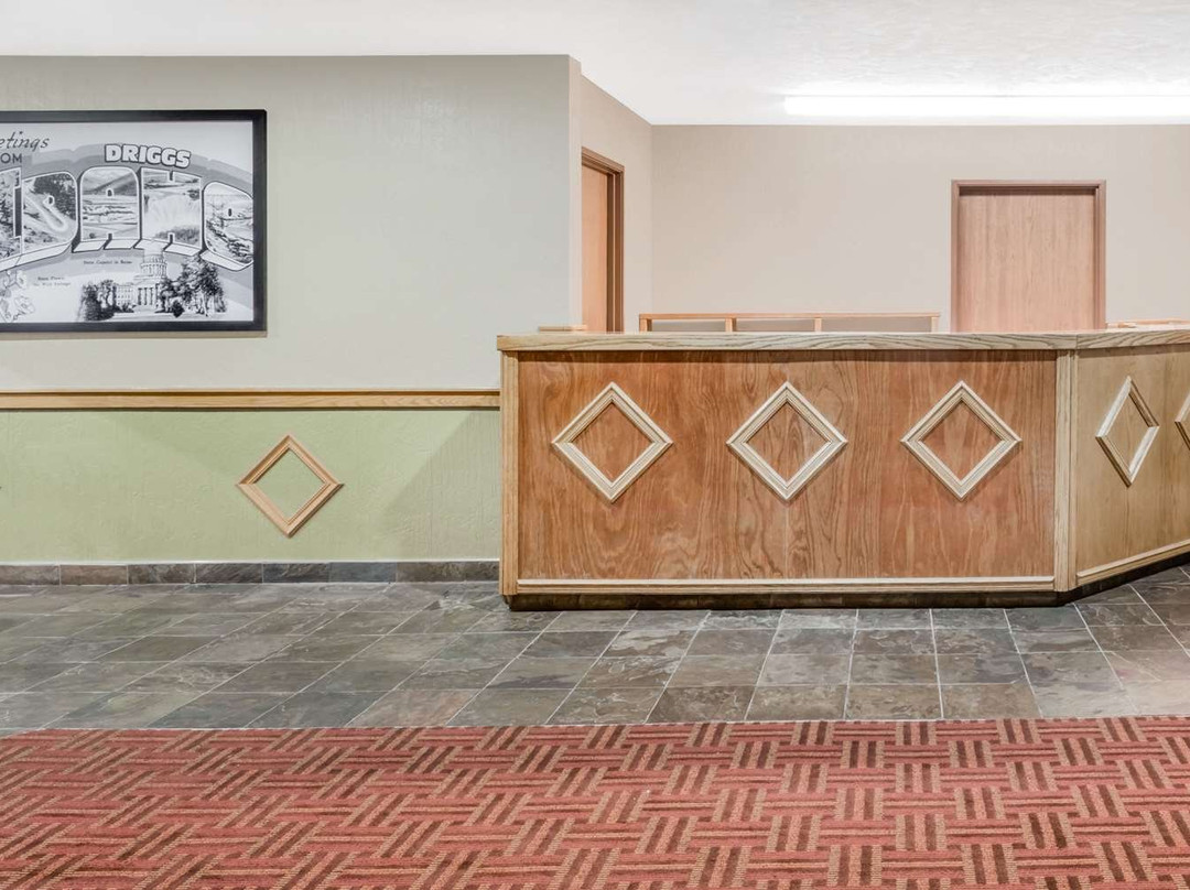 Super 8 by Wyndham Driggs主图