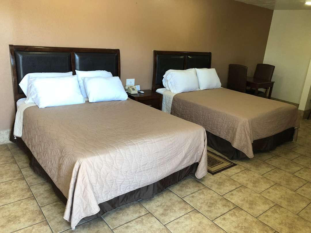 Topper's Motel主图