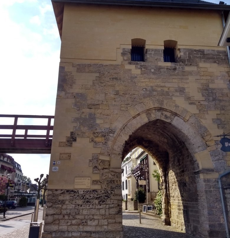 Berkelpoort-法肯堡必去景点