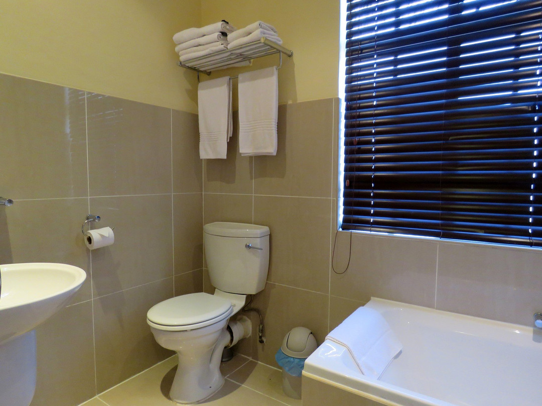 Howick Falls Hotel主图