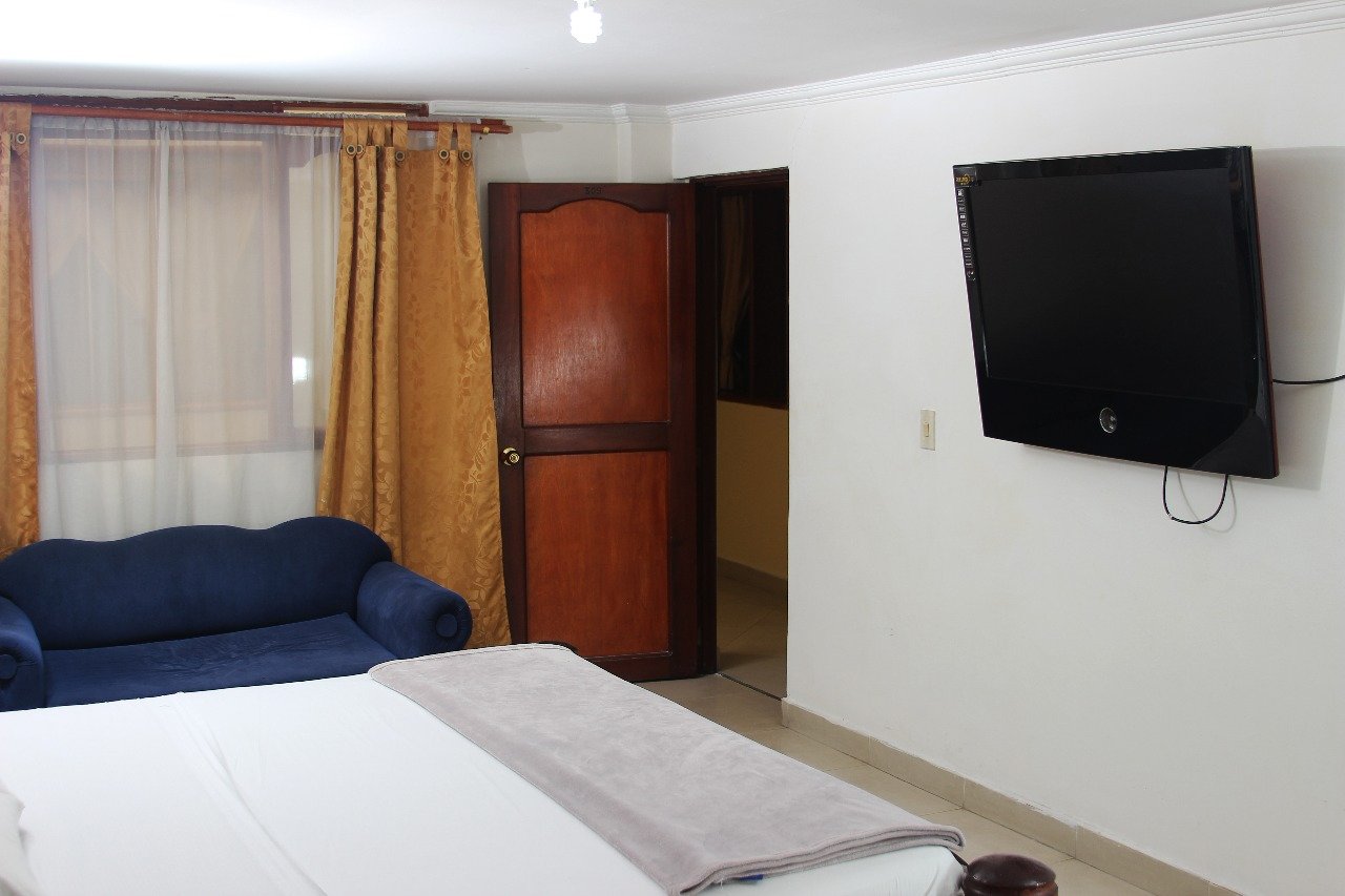 Hotel Caldas Plaza-官方