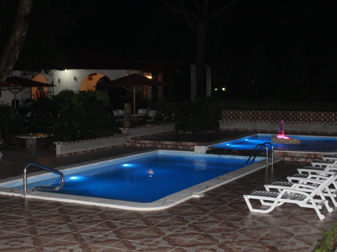 Hotel & Restaurante Valle Verde主图