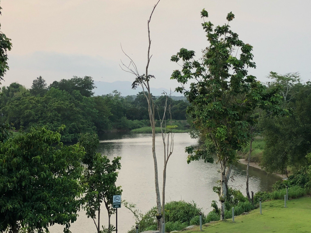 Riverawan Hotel主图