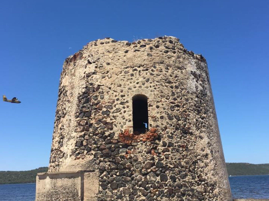 Terralba旅游景点-Torre costiera di Marceddi