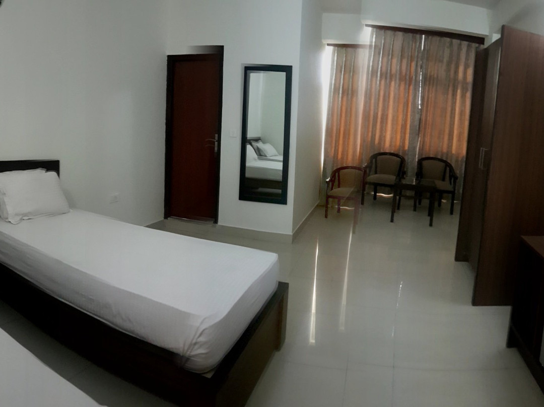 The Forest View Hotel主图