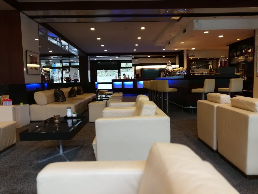 德尔特尔姆酒店主图