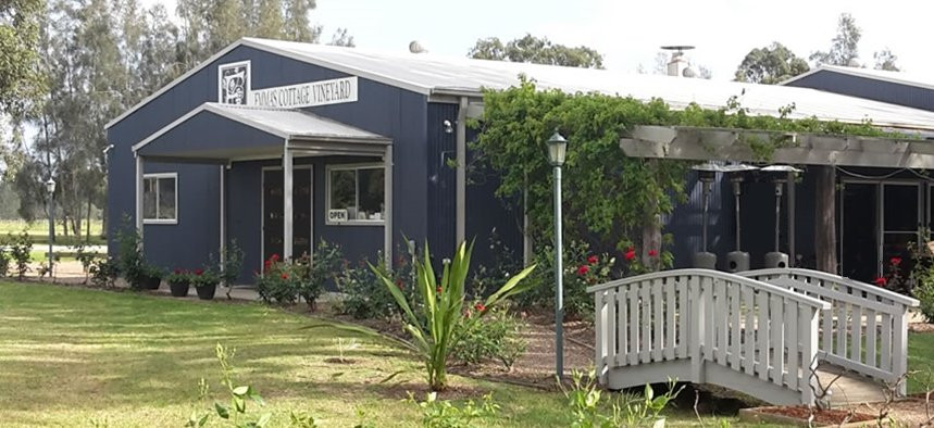 Emma's Cottage Vineyard Cellar Door Gallery-Lovedale必去景点