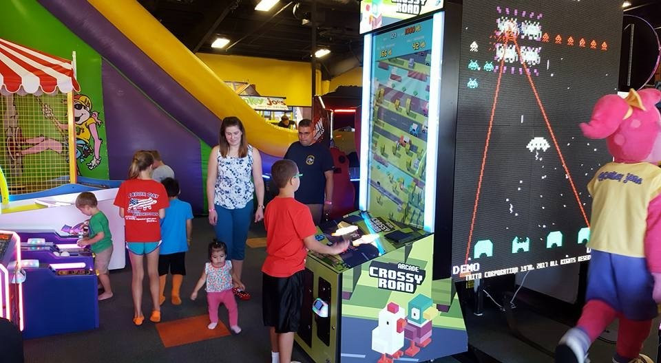 Monkey Joe's-华纳罗宾斯必去景点