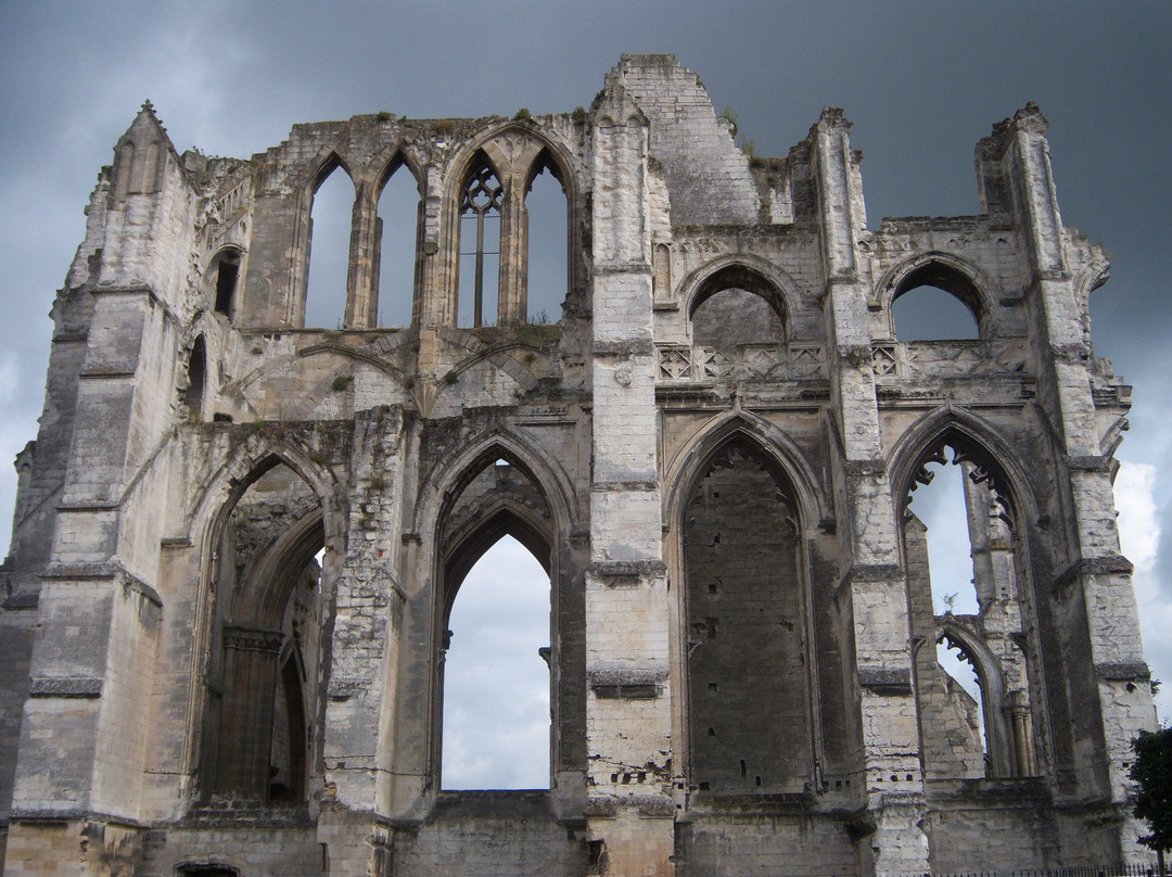 Ruines de l'Abbaye Saint-Bertin景点图片