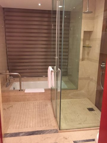 慈溪杭州湾世纪金源大饭店-浴室