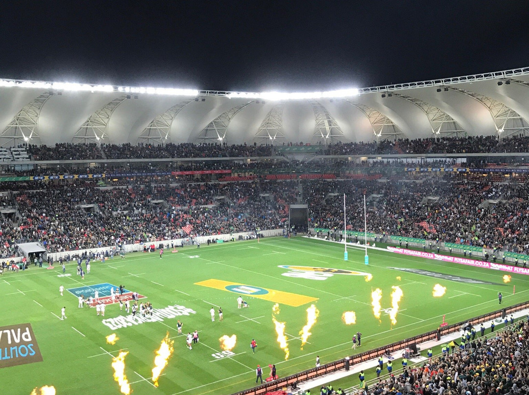 Nelson Mandela Bay Stadium-伊丽莎白港必去景点