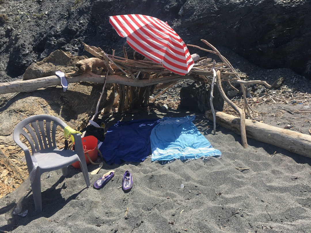 Megas Gialos-锡罗斯必去景点