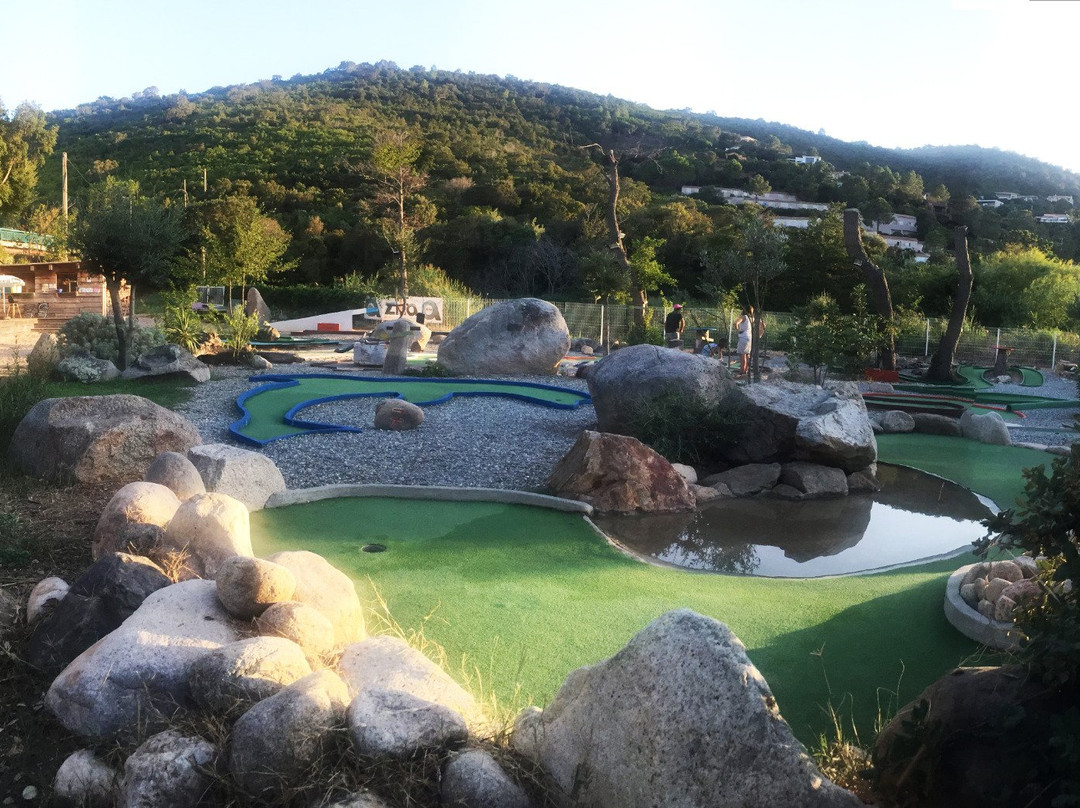 Mini Golf de Tarco景点图片