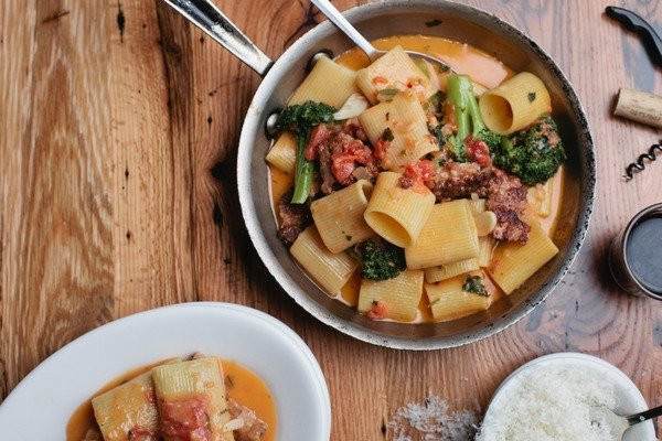 Riverwoods餐馆和美食-Saranello's