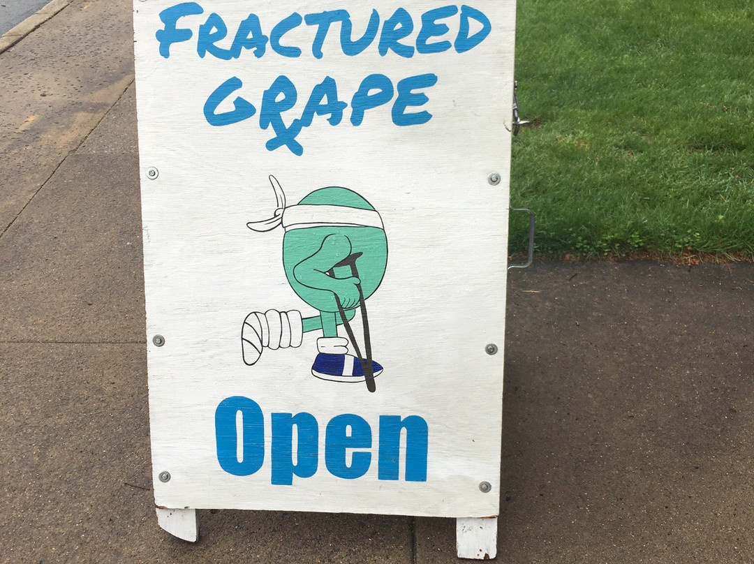 Fractured Grape Wine Cellars景点图片