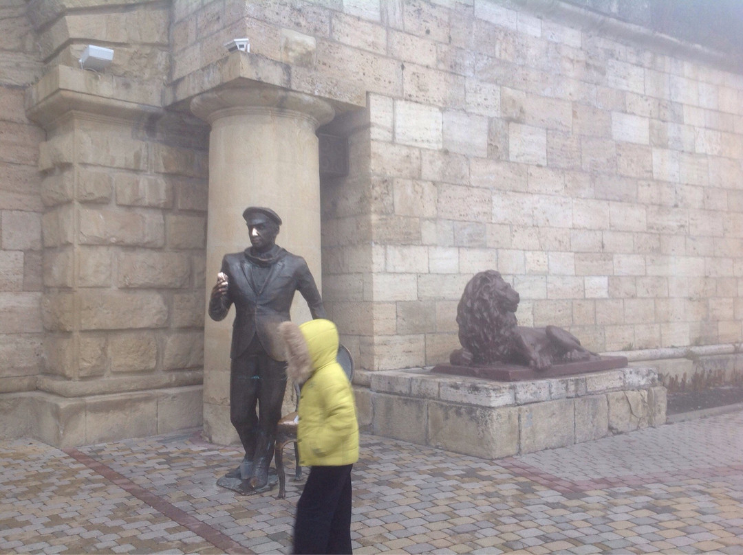 Velikiy Kombinator Monument景点图片