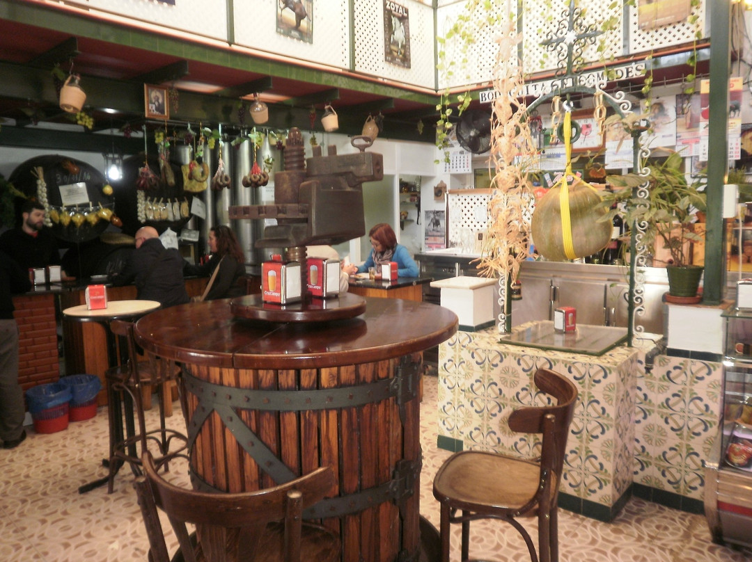 La Algaba餐馆和美食-Bodeguita Nicomedes