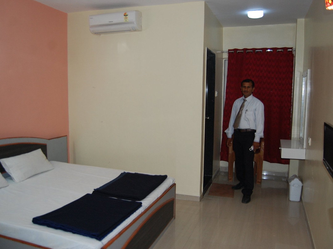 Hotel Sai Shraddha主图