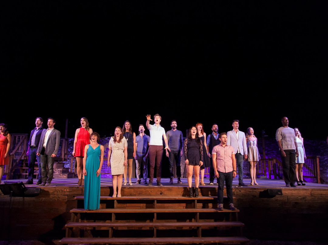 Transcendence Theatre Company景点图片
