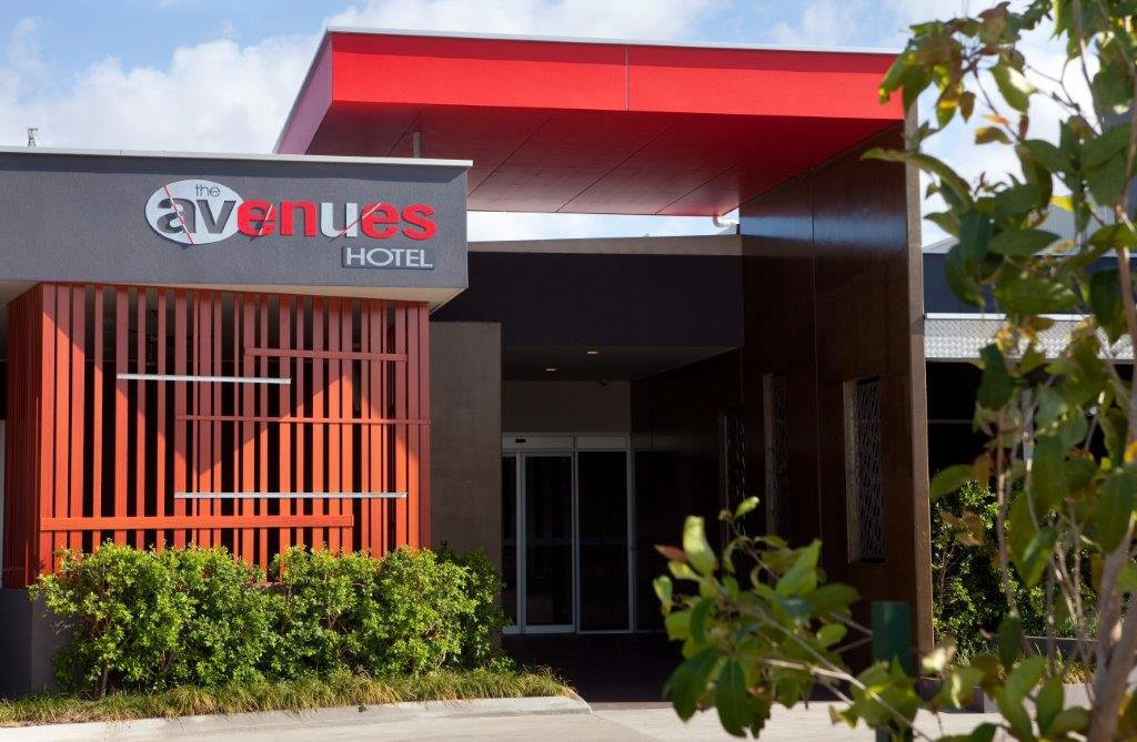 Deeragun餐馆和美食-The Avenues Tavern