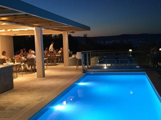 Grill Garden Restaurant