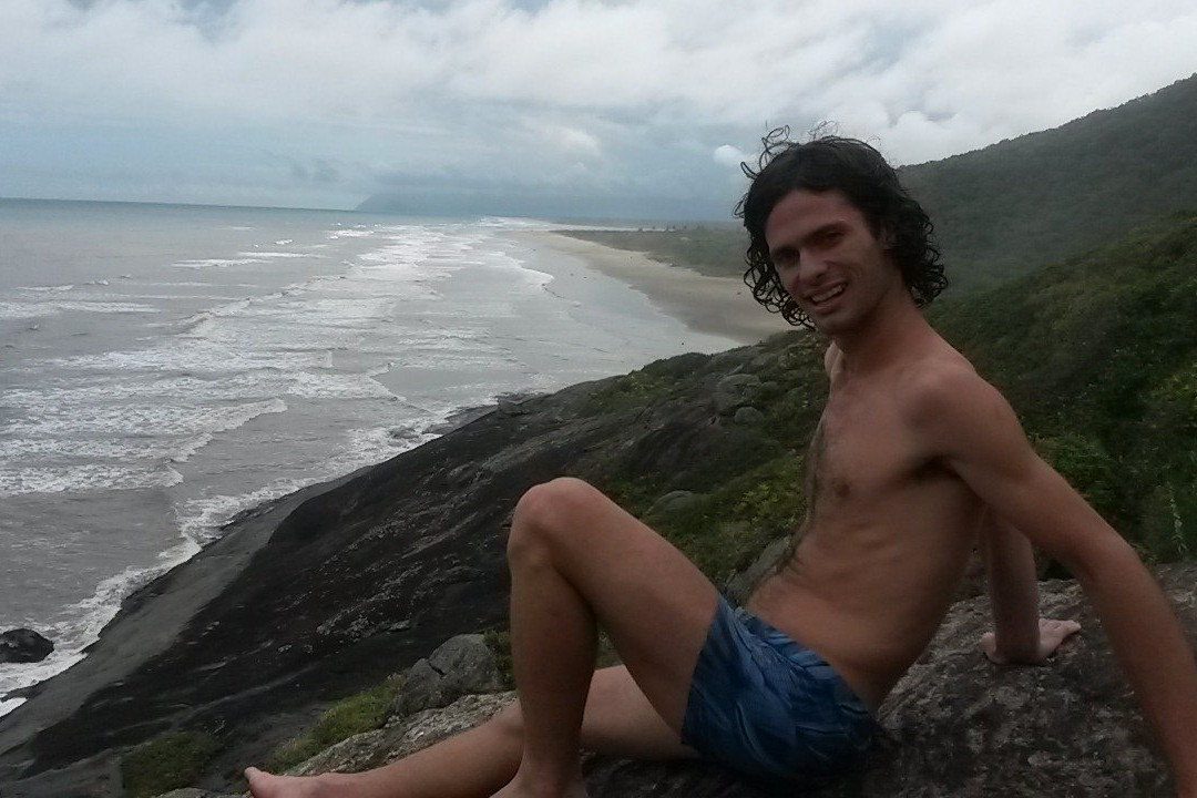 Praia Desertinha景点图片