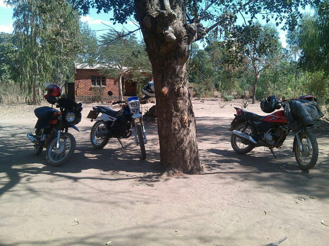 Sinthana Tours-Cape Maclear必去景点