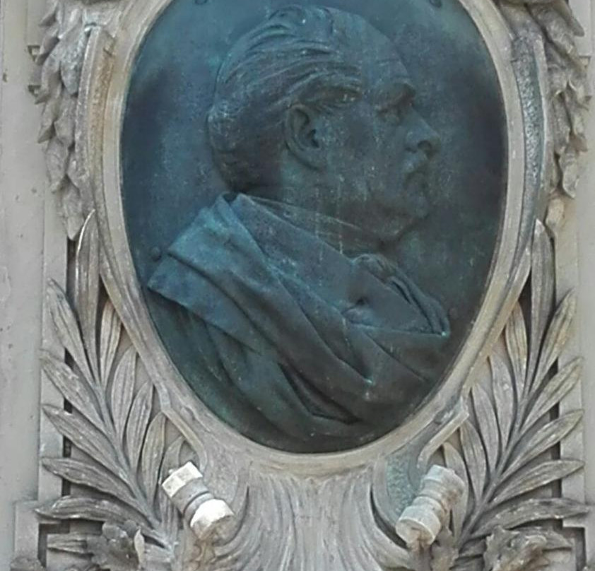 Hohenwarsleben旅游景点-Hasselbach Denkmal