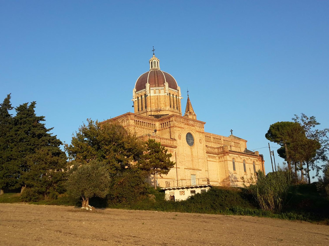 Santuario Santissimo Crocifisso景点图片