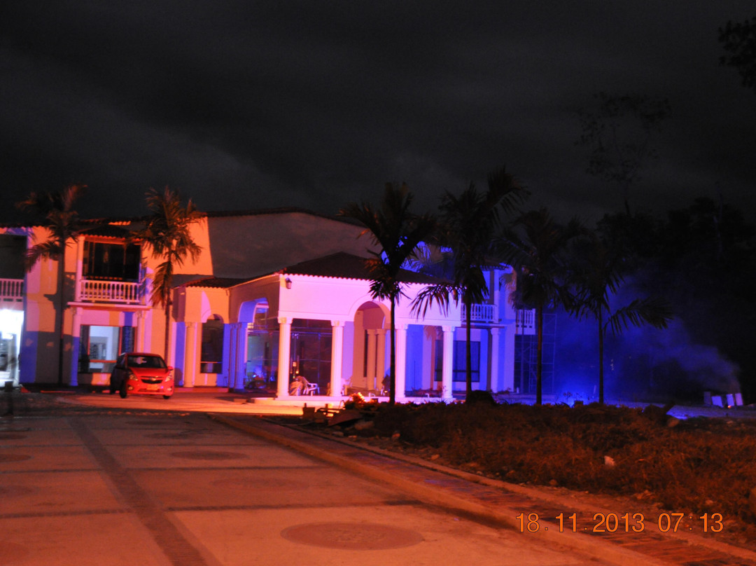 Hotel Reina Victoria主图