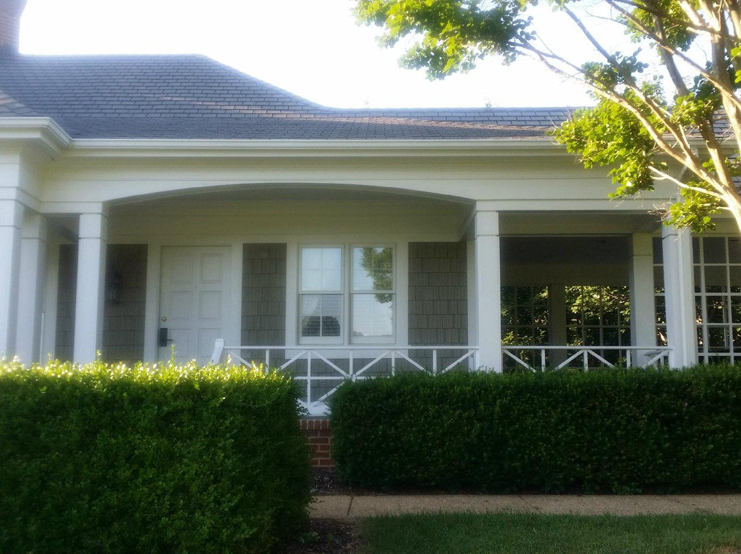 The Suites at Prince Michel主图