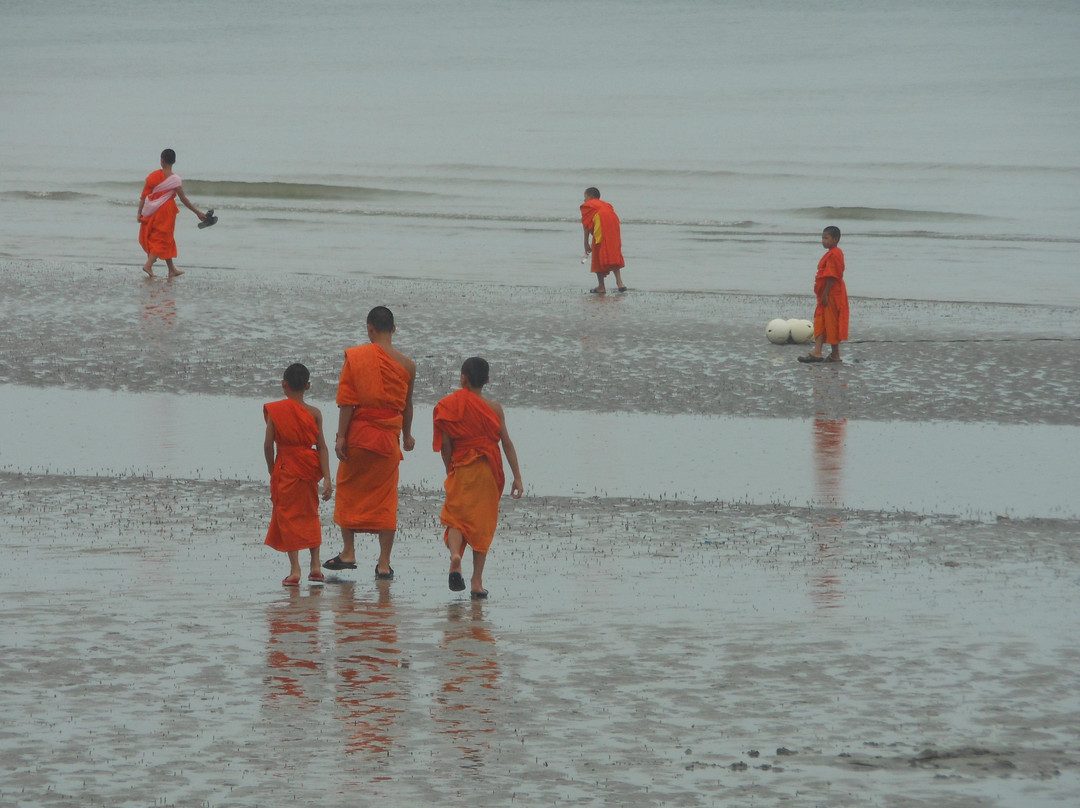 Bang Saen Beach-春武里必去景点